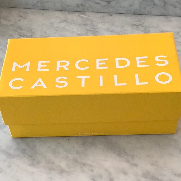 Mercedes Castillo white leather and mesh slingback flats.size 8.never worn $225 - Picture 5 of 9